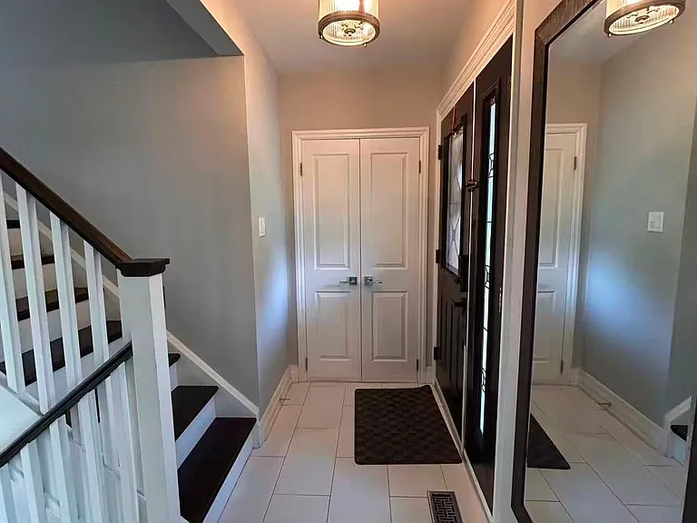2 Lynedock Cres — Photo 7