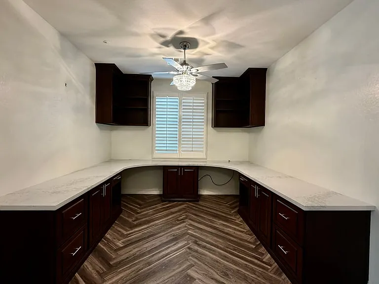 1777 W Ocotillo Rd — Photo 3