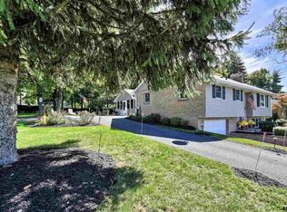 1068 Bair Rd, Hanover, PA 17331
