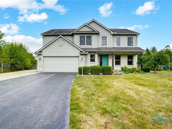 343 Twinbrook Dr, Perrysburg, OH 43551
