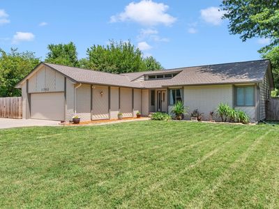 1702 N Skyview St, Wichita, KS, 67212