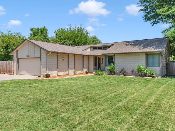 1702 N Skyview St, Wichita, KS 67212