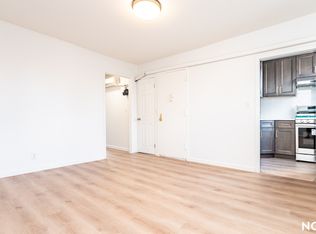 208 Bedford Ave #5, Brooklyn, NY 11249