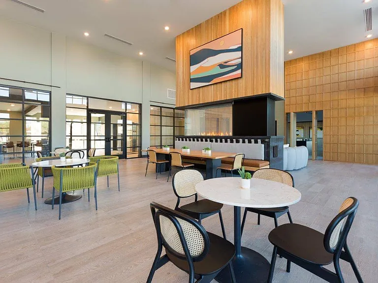 Scottsdale Entrada — Photo 18