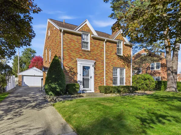 516 Townview Cir E, Mansfield, OH 44907