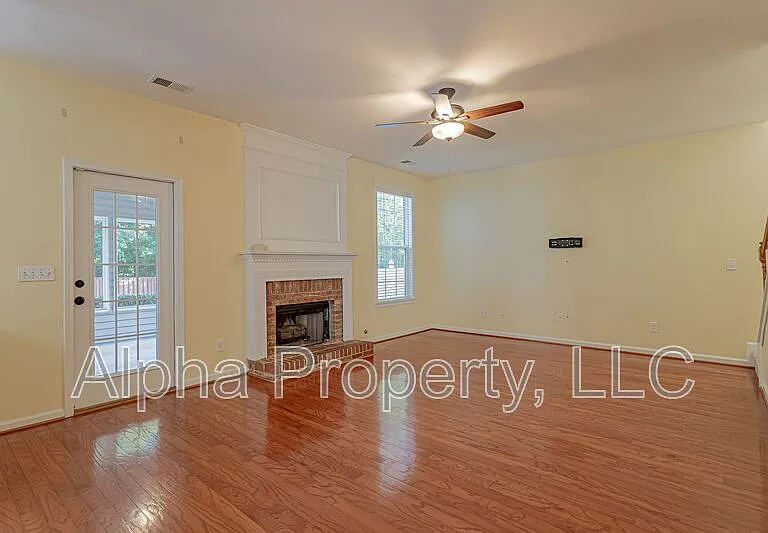 27 Lake Valley Ct — Photo 11