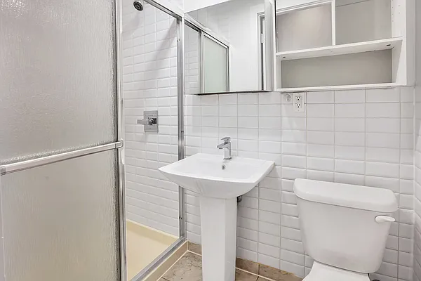 Rented by Douglas Elliman | media 17