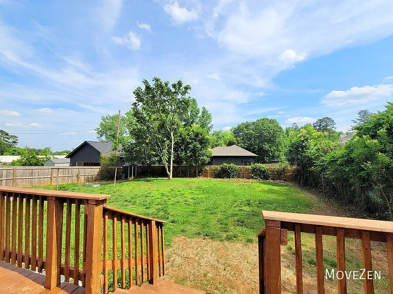 3819 Plainview Rd — Photo 36