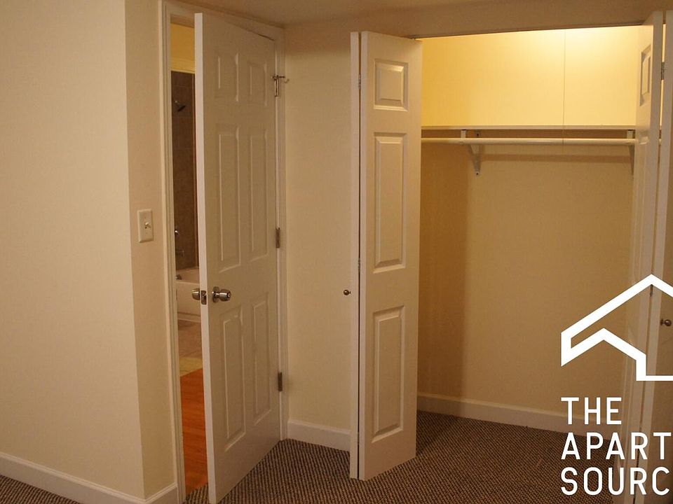 1st image of 2142 W Concord Pl APT G