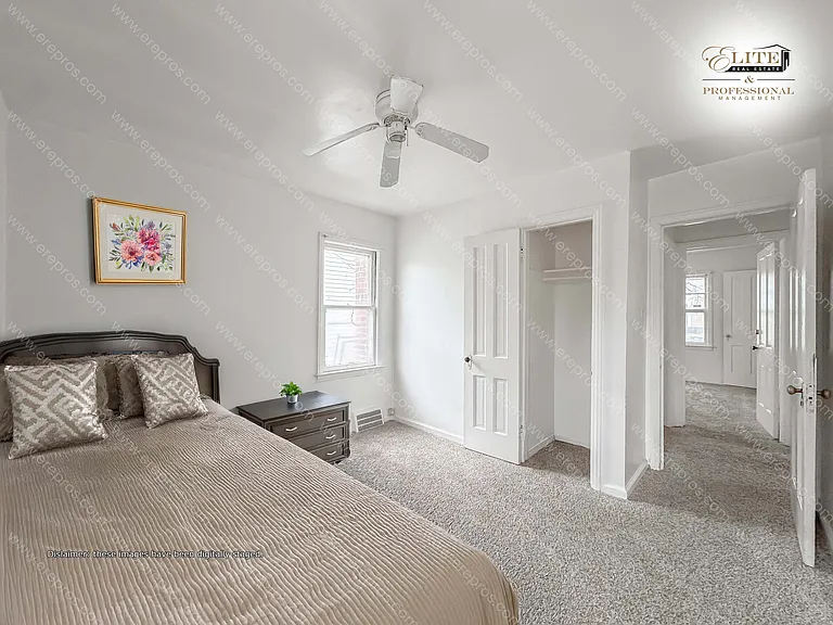 18759 Grandville Ave — Photo 11