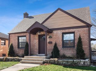 658 S Bryan St, Elmhurst, IL 60126