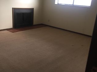822 E Ford St APT 102, Pittsburg, KS 66762