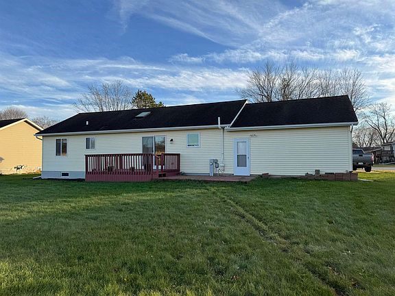 5th image of 1415 Parkview Dr