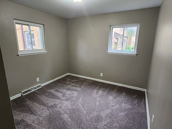 4th image of 8236 W Villard Ave #2