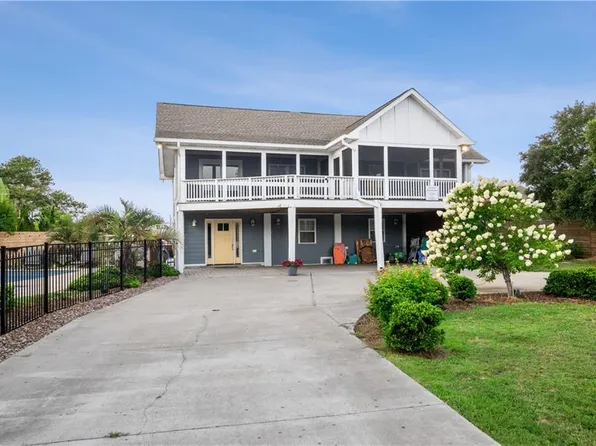 2721 Bluebill Dr, Virginia Beach, VA 23456