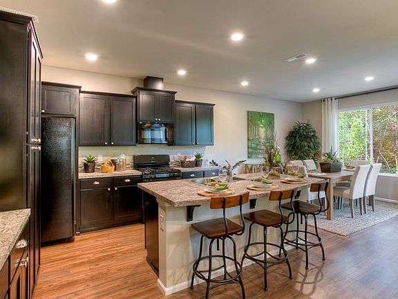 Sapphire kitchen