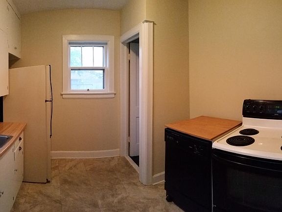 5th image of 509 W Crawford Ave