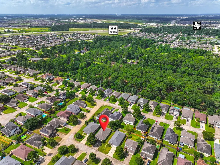 21907 Willow Shade Ln — Photo 25