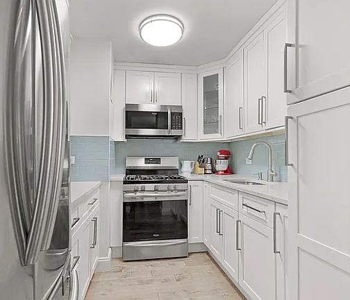 4th image of 90 Gold St #M-12