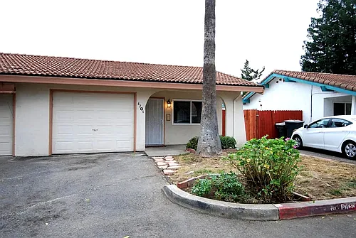 4206-4208 Casa Blanca Ln Photo 1