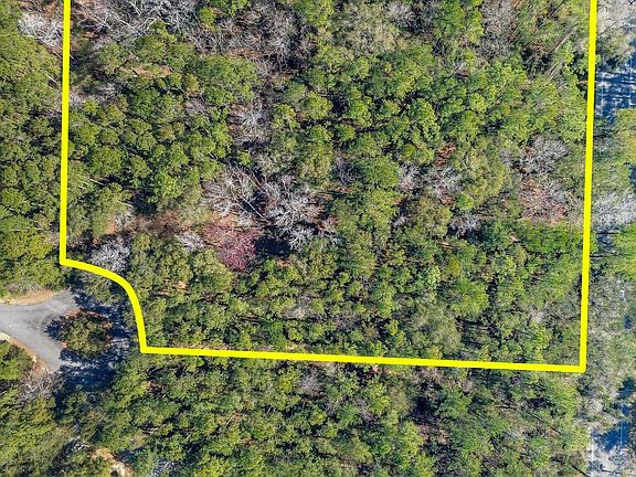2nd image of 83 Rose Dhu Creek Plantation Drive