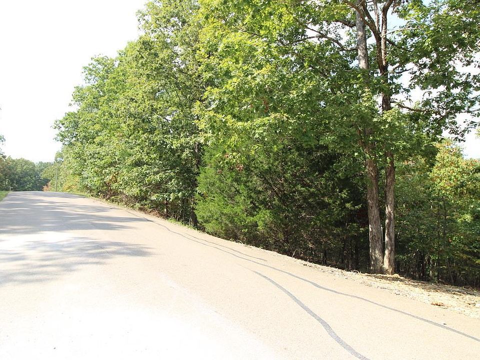 1st image of 6098 Lake Point Dr