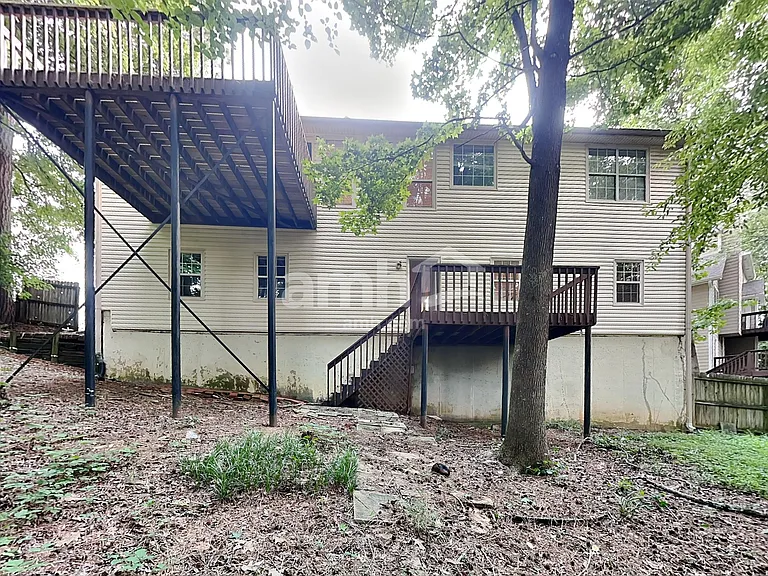 817 Hillary Ct — Photo 20