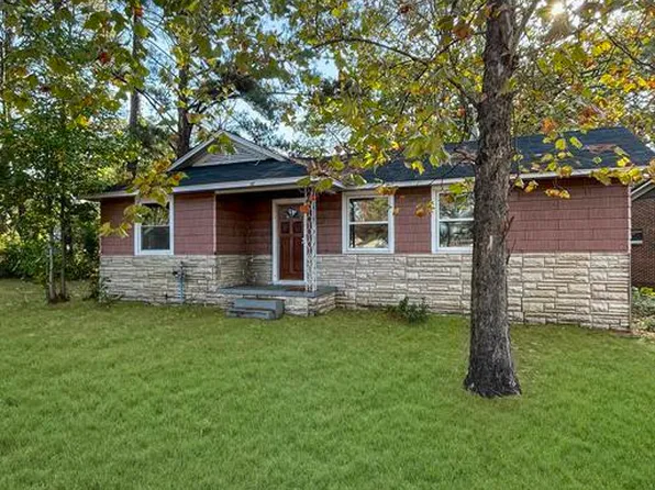 46 Meadow Lawn, Tuscaloosa, AL 35401