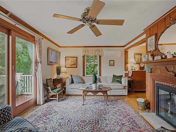 5th image of 65 Green End Ave