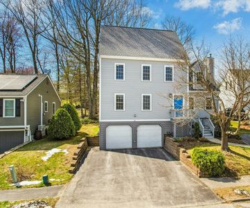 88 Bjorklund Ave, Worcester, MA, 01605