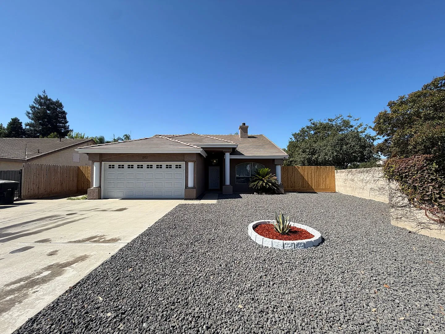 Nice home for rent in Visalia! — Photo 1