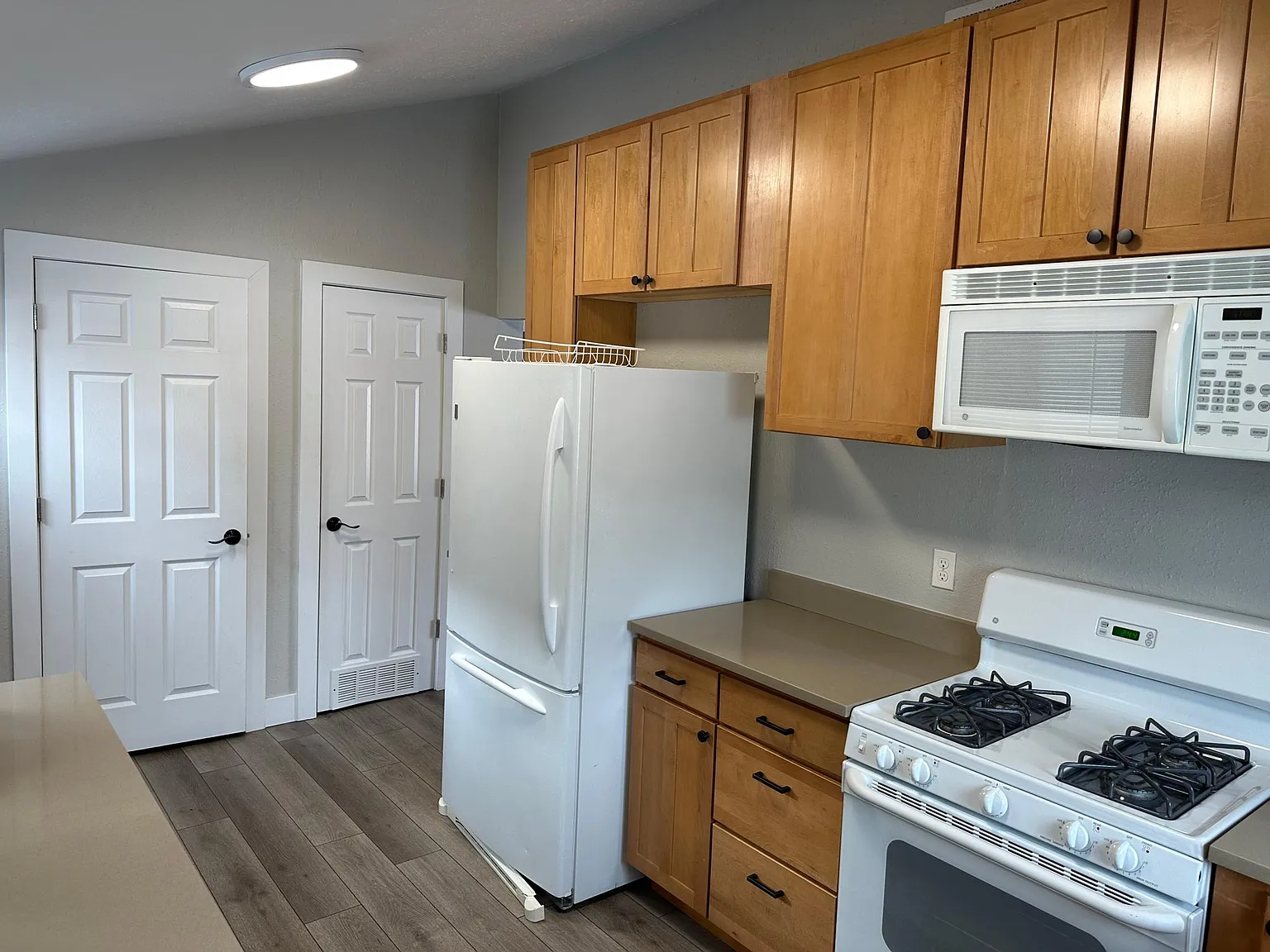 3 bed, 1224 sqft, $2,600 — Photo 3