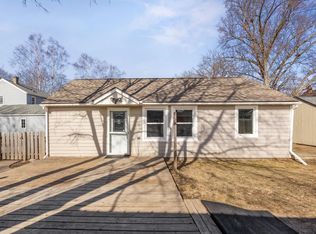563 Juul Rd SW, Hutchinson, MN 55350