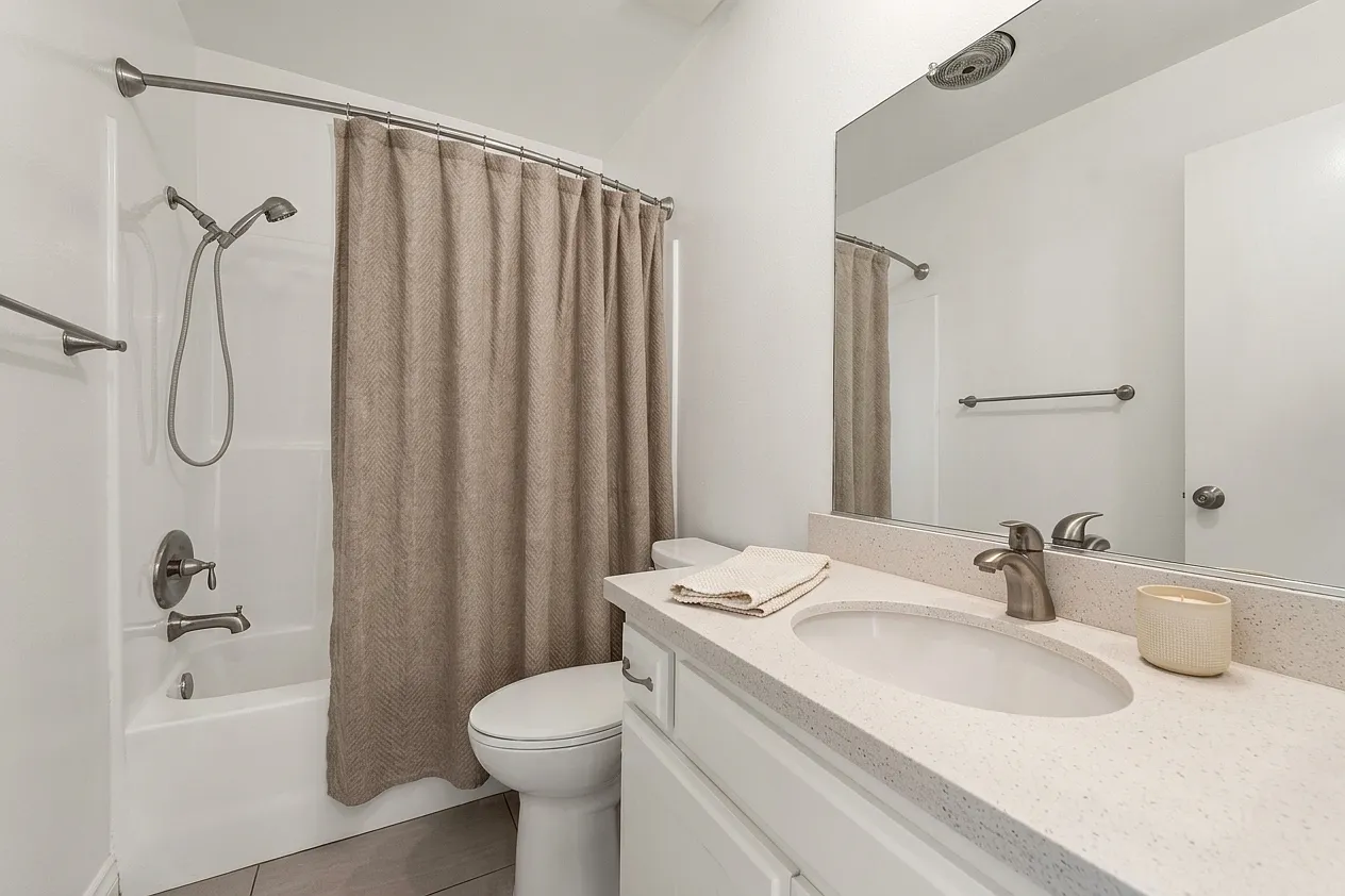 2 bed, 1100 sqft, $3,350 — Photo 4