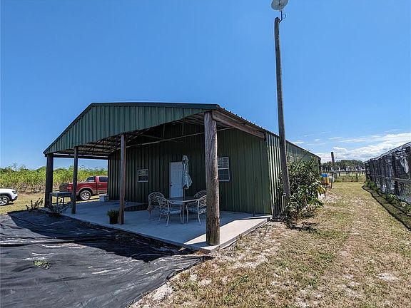 3rd image of 16070 Carlton Lake Rd