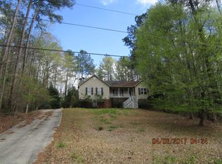 16 Trey Ln, Ware Shoals, SC 29692