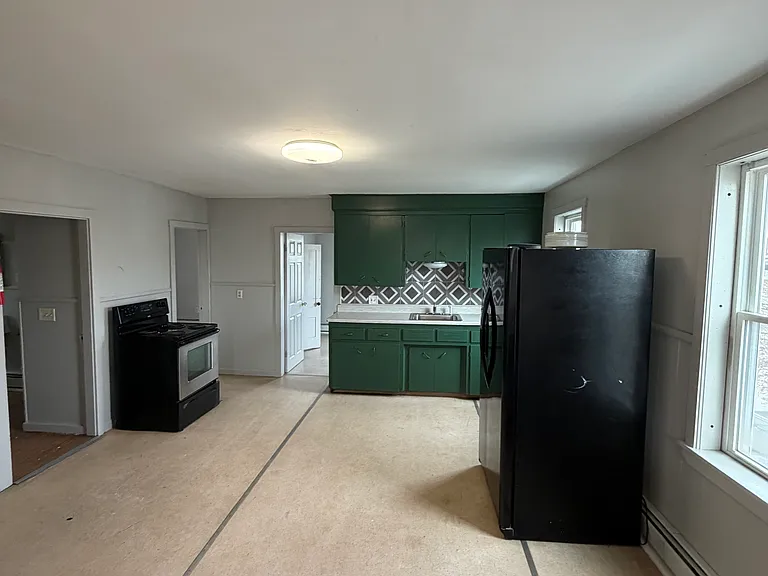39 Knox St #9 — Photo 11