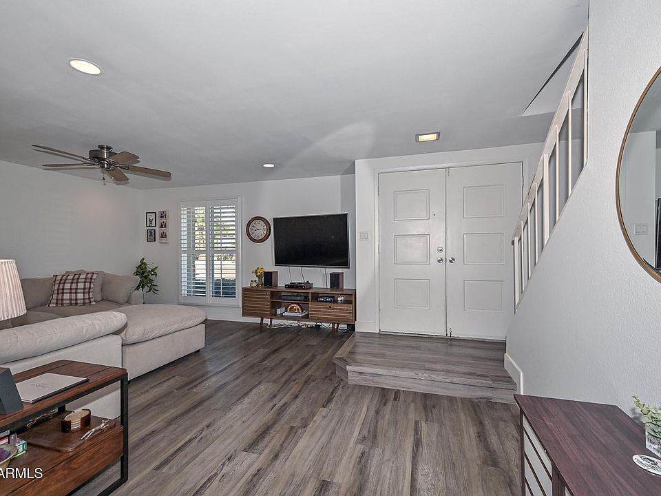 1st image of 8305 E VISTA Drive