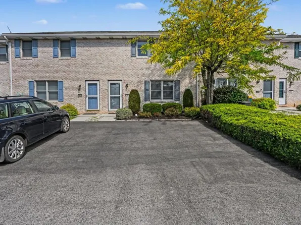 99 Lee Ann Ct, Enola, PA 17025