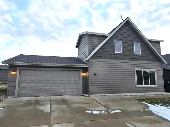 290 240th Ave #229, Arnolds Park, IA 51331