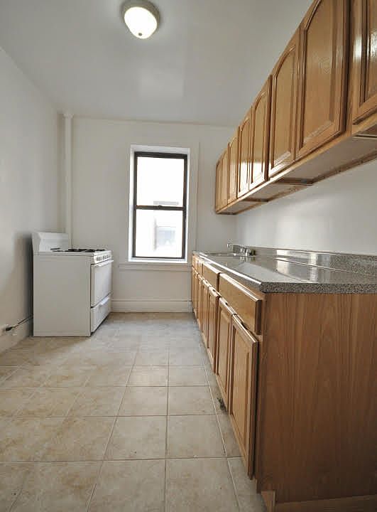 1st image of 4319 41st St APT 3C