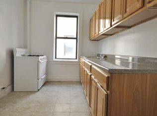 4319 41st St APT 3C, Sunnyside, NY 11104