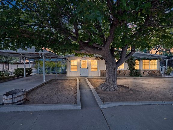 2nd image of 1860 Elena Cir SW