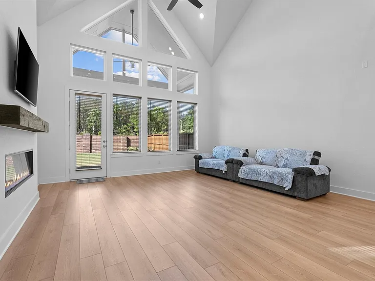 5030 Valley Wind Ct — Photo 14