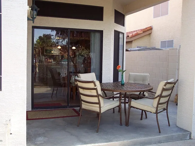 11018 W Poinsettia Dr — Photo 37
