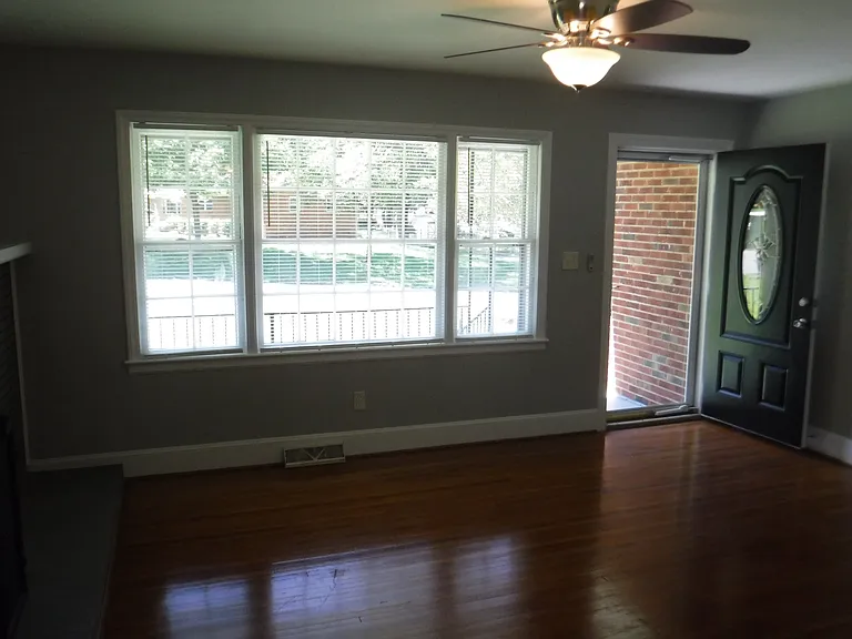 3900 Paisley Pl — Photo 37