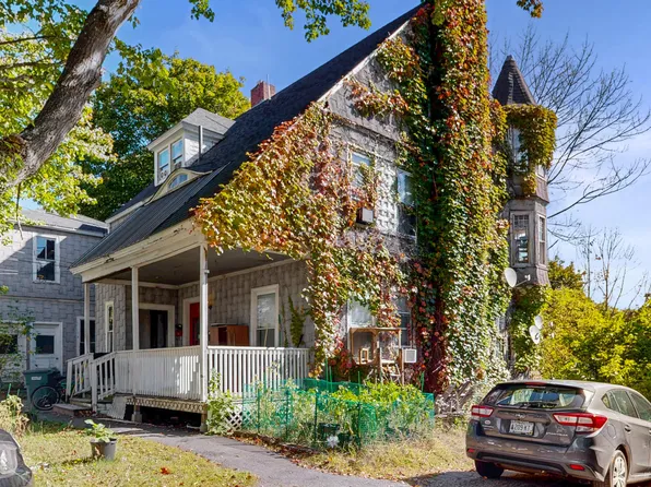 17 Beacon Avenue, Auburn, ME 04210