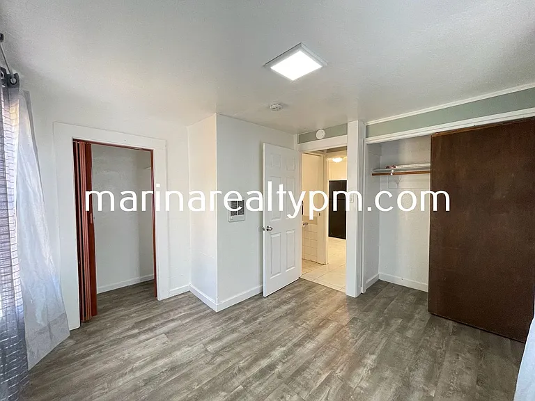 426 Springs Rd — Photo 10