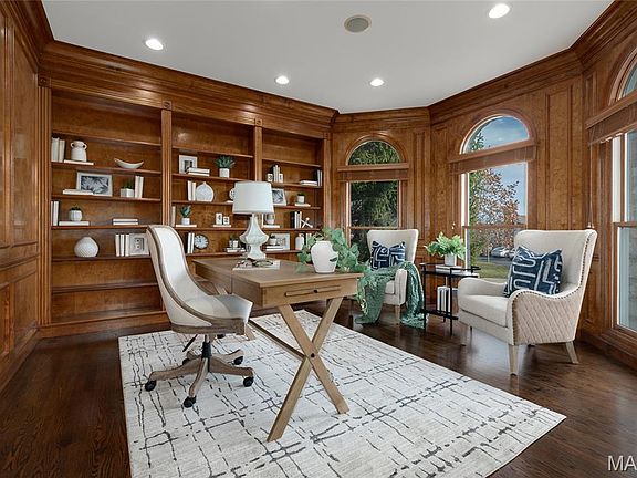 4th image of 997 Tara Oaks Dr