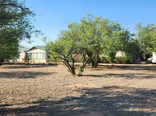 6051 E Star Ln, Hereford, AZ 85615